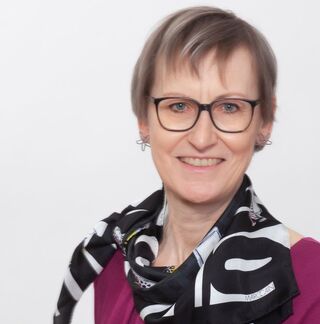 Dr. Barbara Flügge