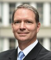 Dr. Björn Holste